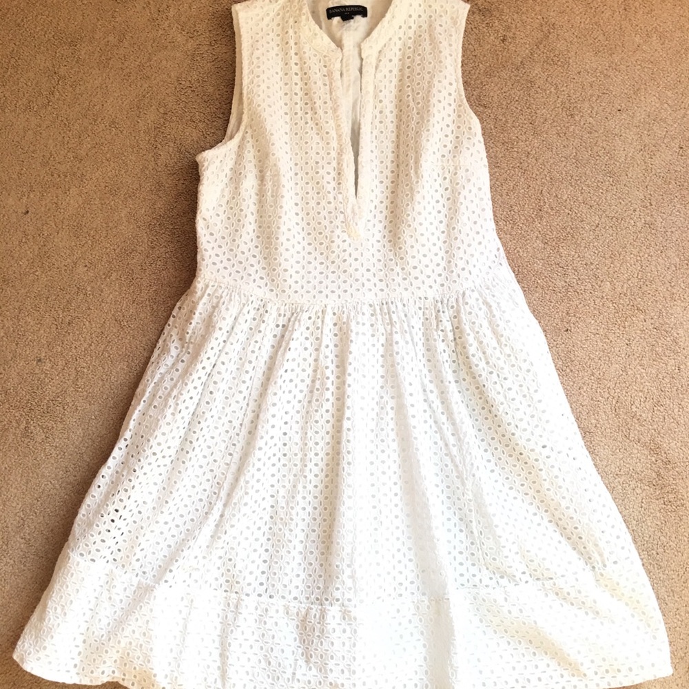 Banana Republic White Eyelet Dress